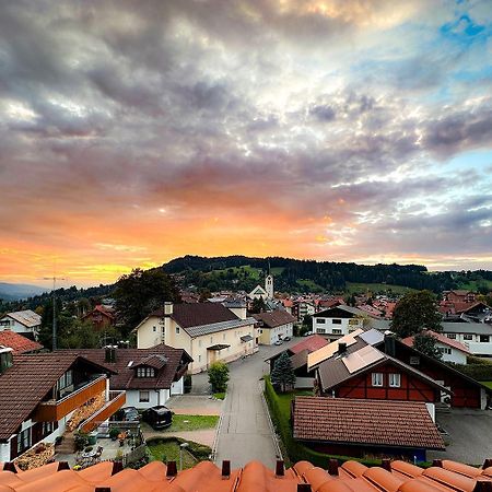 Giebelblick-D Lägenhet Oberstaufen Exteriör bild